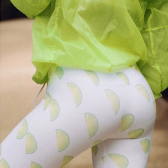 💚💛🍋NWT LEGGINGS - Picture 4 of 9